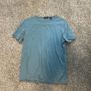 Men’s Theory tee shirt